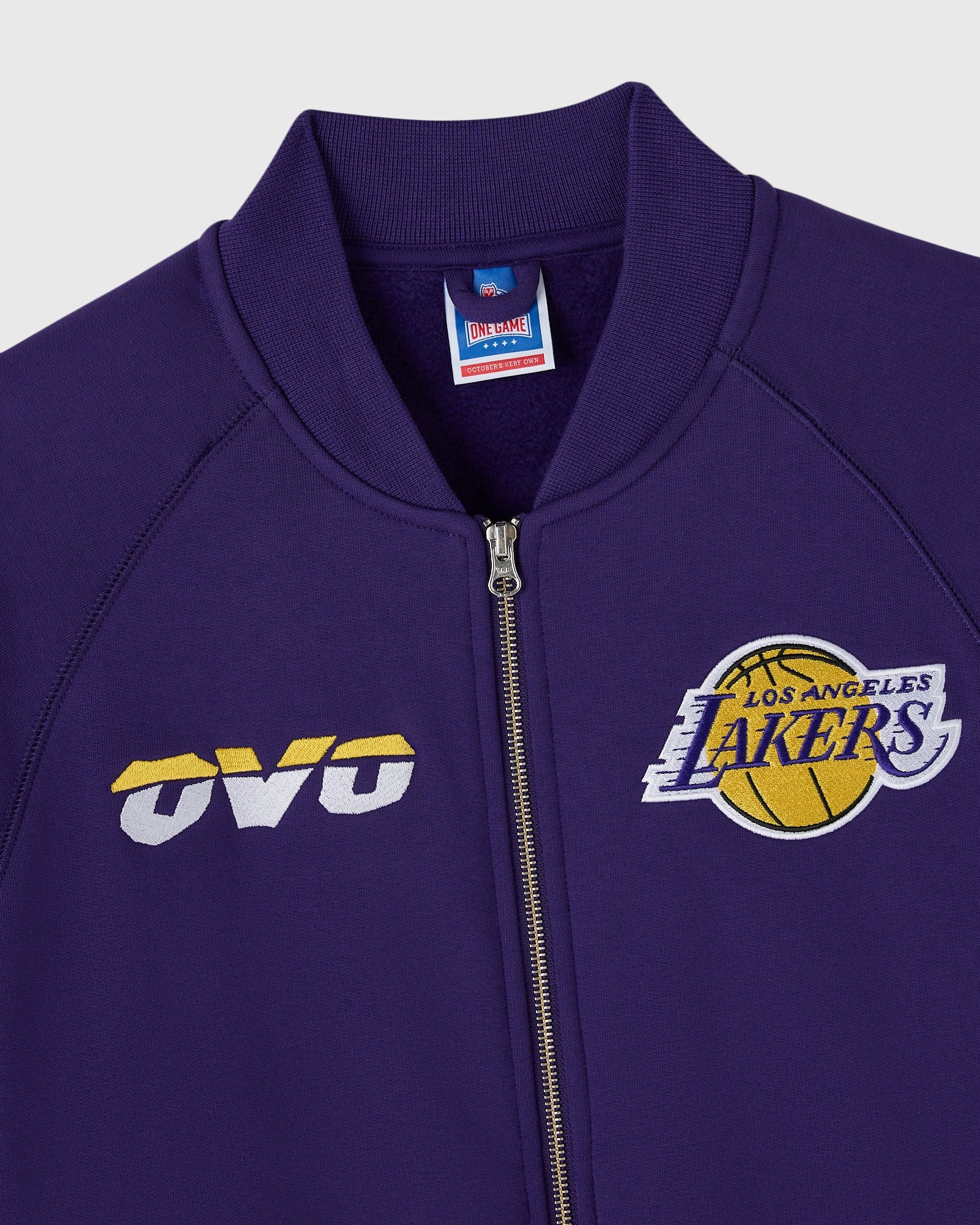 C-0425-KT-6296_LAKERS3723