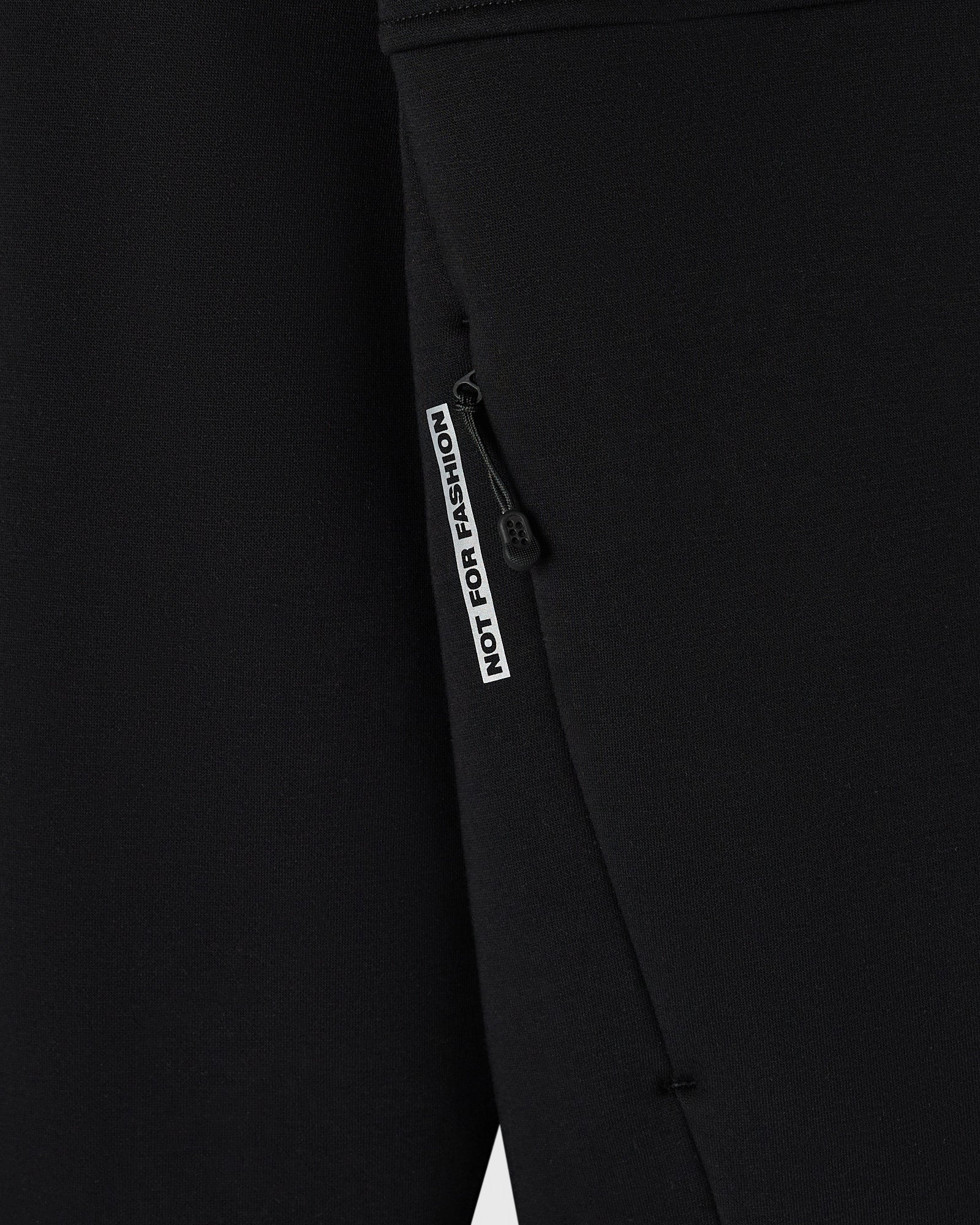 M-0126-KT-6669_BLACK6390